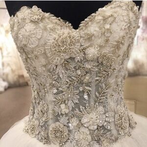 EVE OF MILADY Style 1521 Ivory/Blush Size 8 Wedding Dress NWT